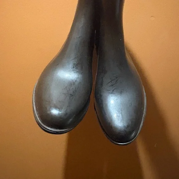 Women's Ralph Lauren Rain Boots with Green Trim - Picture 4 of 13